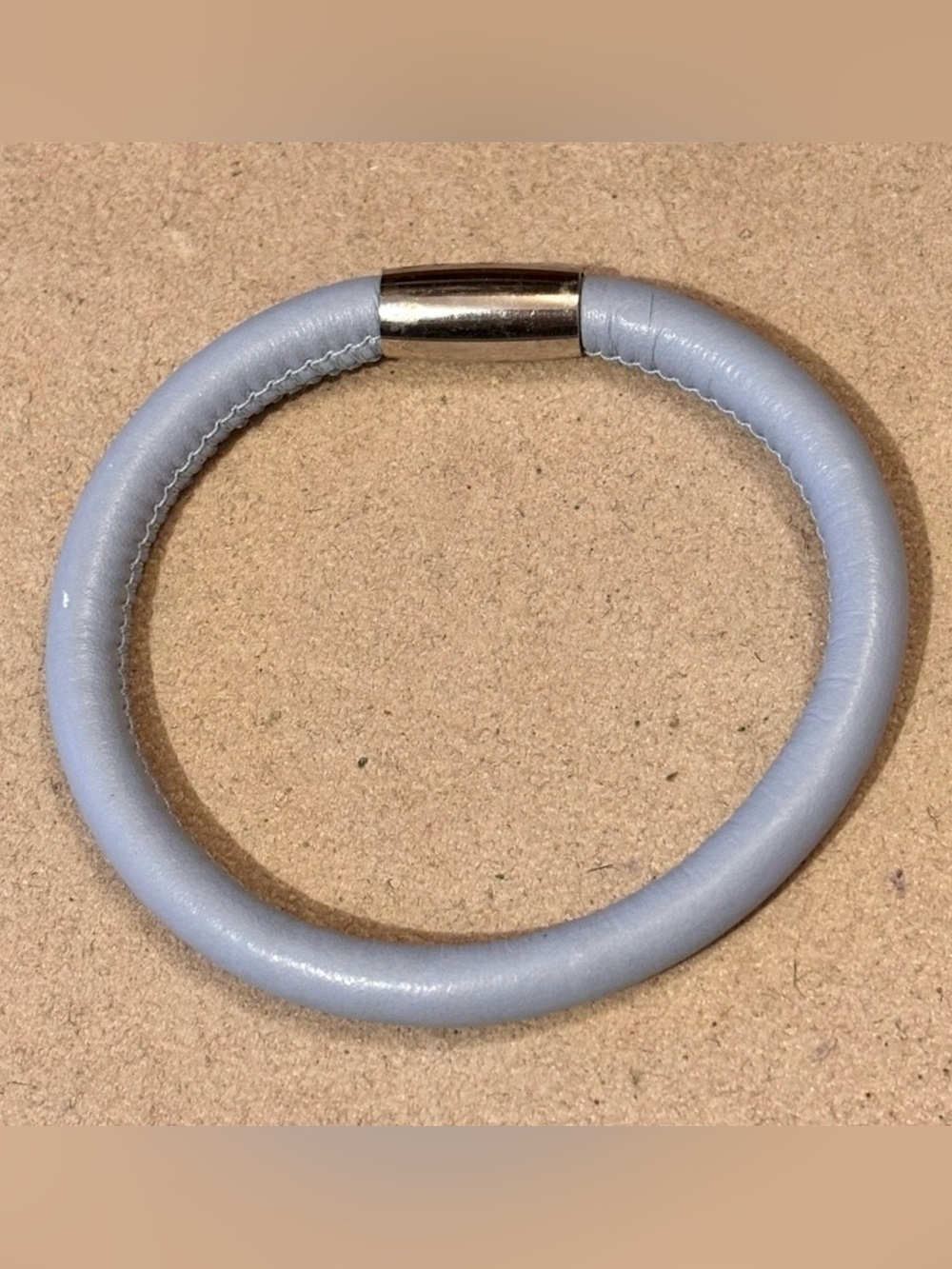 Brighton Woodstock Single bracelet Light blue smooth leather Holds beads, charms